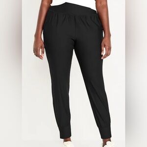 Old Navy Active Elevate Leggings/Jogger Go Dry